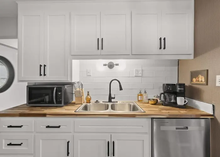Spacious Family 4br In Columbus