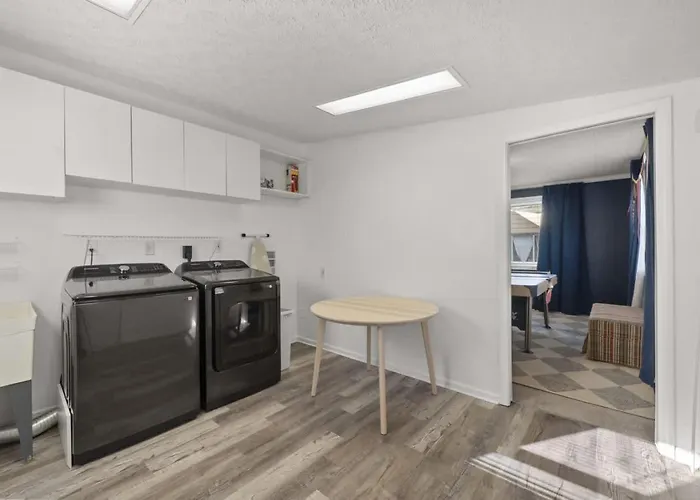 Holiday home Spacious Family 4br In *