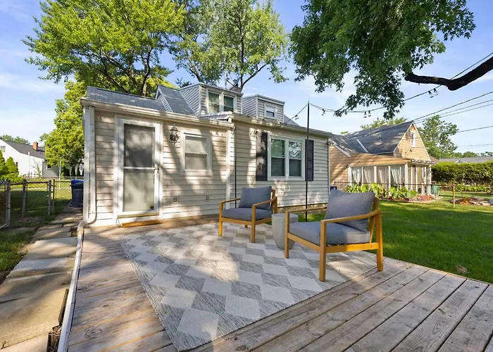 Spacious Family 4br In *
